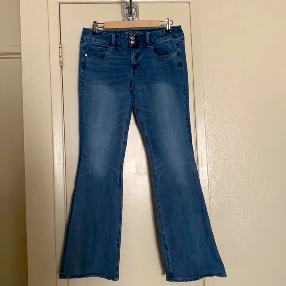 American Eagle Artist Flare Jeans